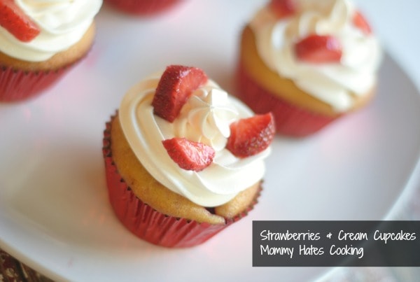 strawberries & cream cupcakes