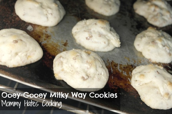 Ooey-Gooey Milky Way Cookies #GameDayBites