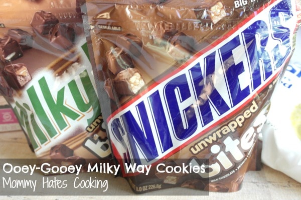 Ooey-Gooey Milky Way Cookies #GameDayBites
