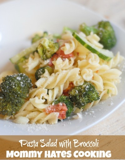 Pasta Salad with Broccoli I Mommy Hates Cooking #PMedia #ad #eMealstotheRescue