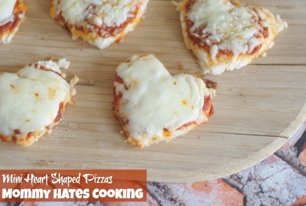 Mini Heart Shaped Pizzas I Mommy Hates Cooking