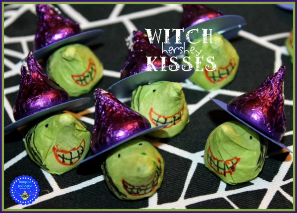 14-witch-kisses-hello-my-pretties-hooplapalooza