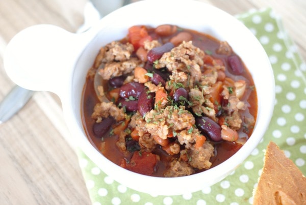 Slow Cooker Italian Sausage Chili I Mommy Hates Cooking #Johsonville #Sponsored