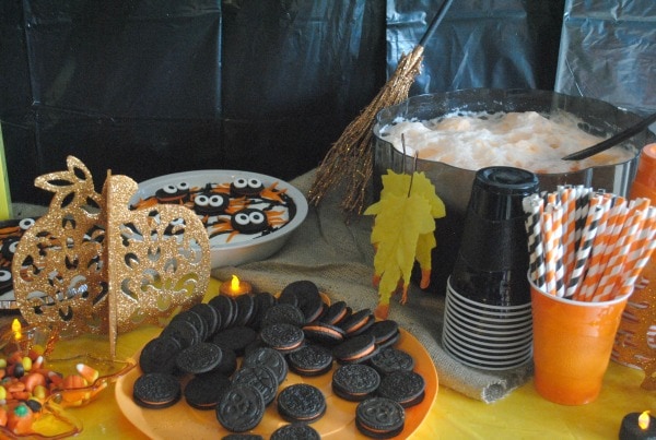 Spooky Snacks Halloween Party #SpookySnacks #shop 