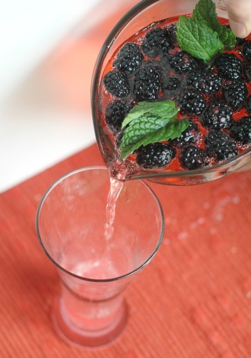 Mixed Berry Mocktail #MingleNMix #ad