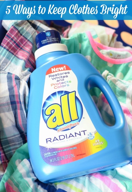 5 Ways to Keep Clothes Bright with all Radiant #RadiantLaundry #ad 