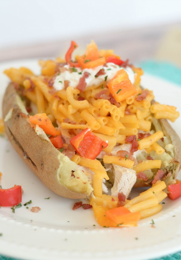 Macaroni & Cheese Stuffed Baked Potatoes #YouKnowYouLoveIt #ad