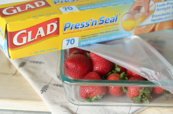 Keep Food Fresh with Glad Press'n Seal #PressNSealHacks #Pmedia #ad 