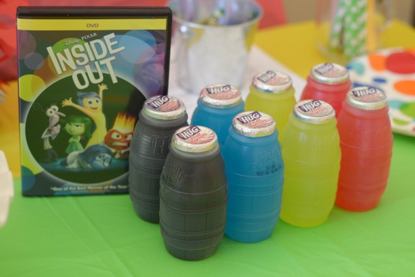 Disney's Inside Out Party #InsideOutEmotions {ad} - A simple guide to throwing an Inside Out Movie Watch Party!