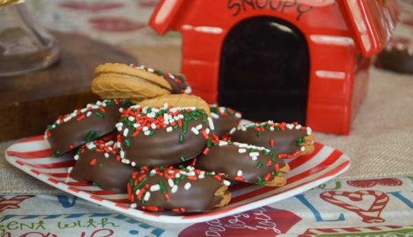 Holiday Cheer with Teleflora - Snoopy's Cookie Jar & Cookies #SendCheer #ad 