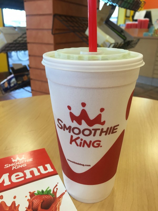 Apple Kiwi Kale Smoothie with Smoothie King #BlendMoreVeggies #ad
