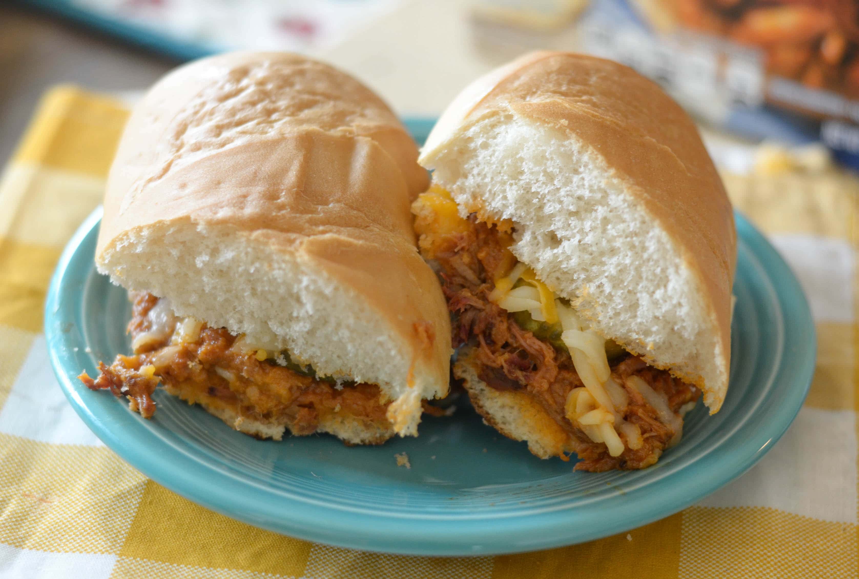 Cheesy Pulled Pork Sandwiches - Mommy Hates Cooking