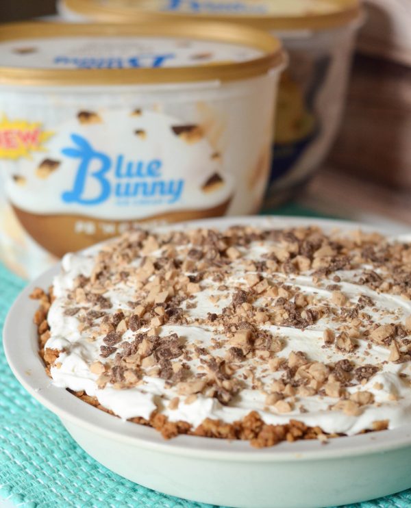 No Bake Blue Bunny® PB 'N Cone™ Ice Cream Pie #SoHoppinGood #BlueBunny AD