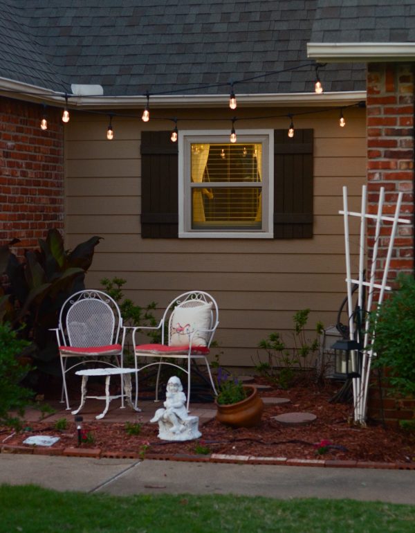 Brighten Up the Patio with Enbrighten Seasons #ColorCafeLights AD