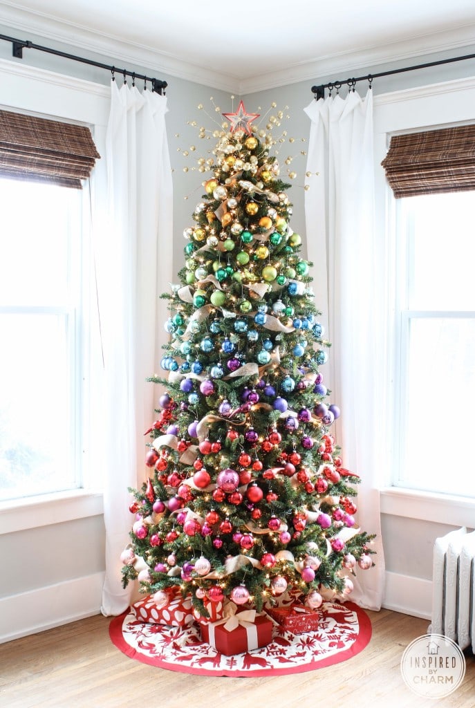 10 Themes for Christmas Trees