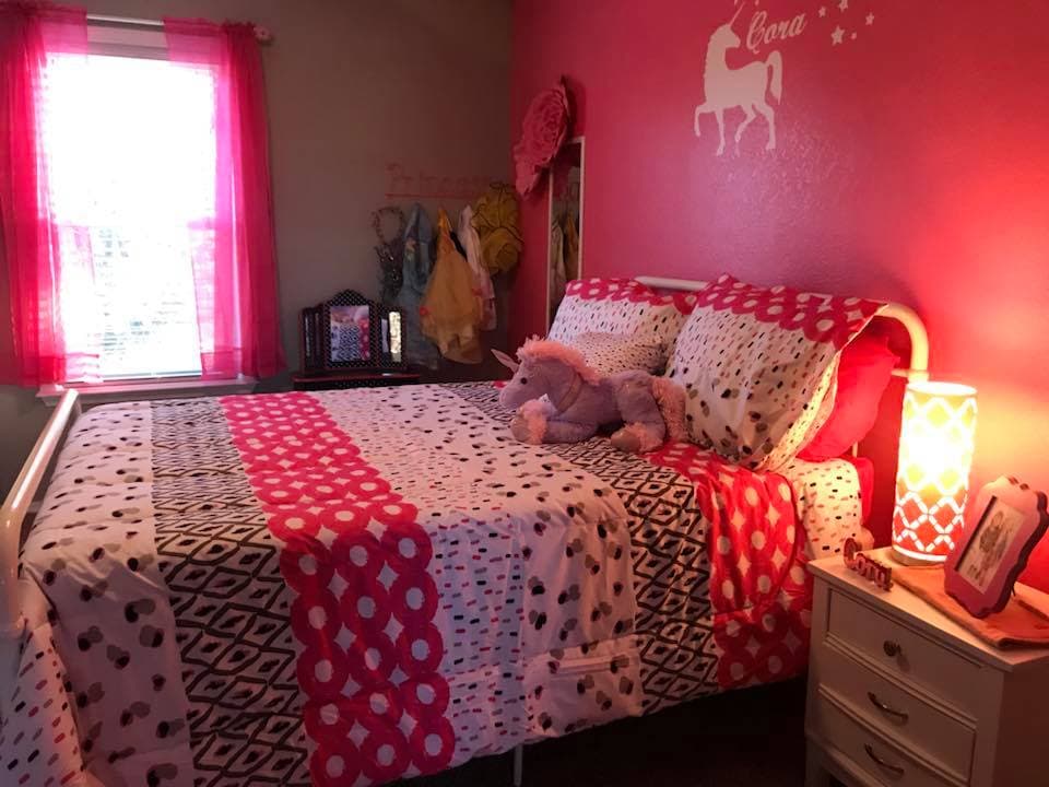 Creating a Pink & Gray Room for a Girl