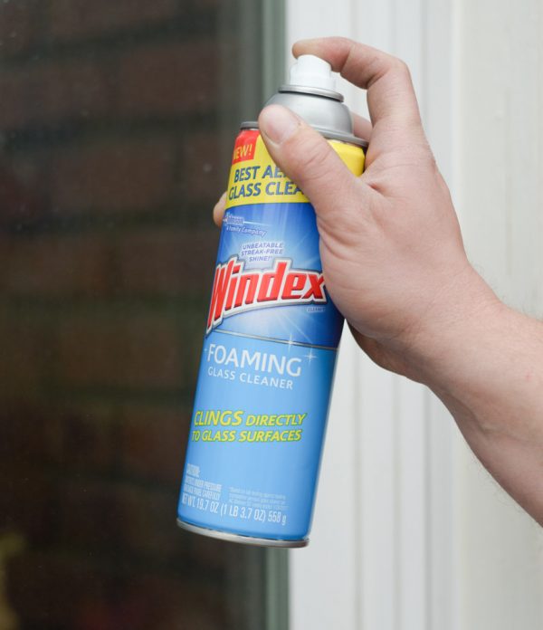 Give Life a Sparkle with Windex® Foaming Glass Cleaner #WindexSparkle #ad 