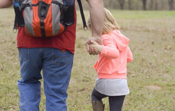 5 Essentials for Family Hiking Day Trips