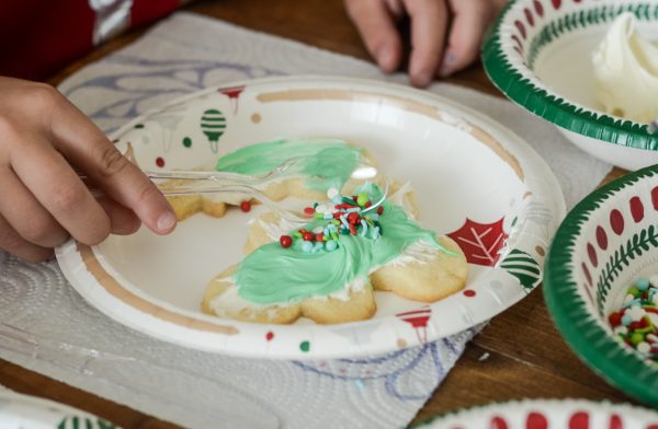 How to Host a Holiday Cookie Decorating Party