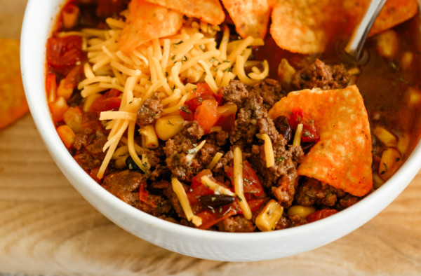 slow cooker beef taco soup