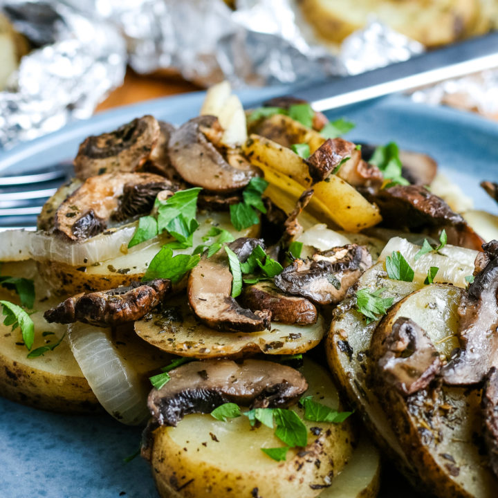 Easy Grilled Potatoes in Foil 