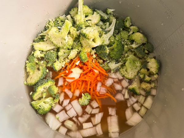 ninja foodi broccoli cheddar soup