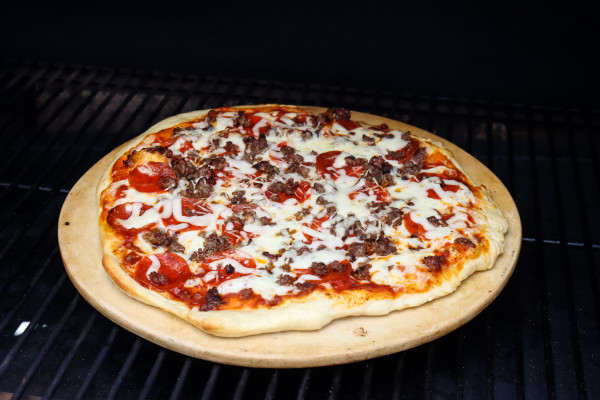 pellet grill smoked pizza