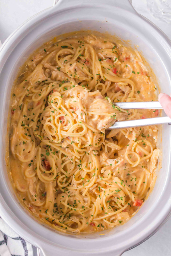 crockpot chicken spaghetti summer meal gluten free