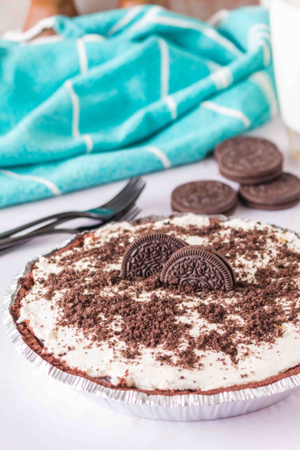 gluten free no bake oreo pudding pie