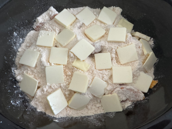 slow cooker peach cobbler with cake mix gluten free