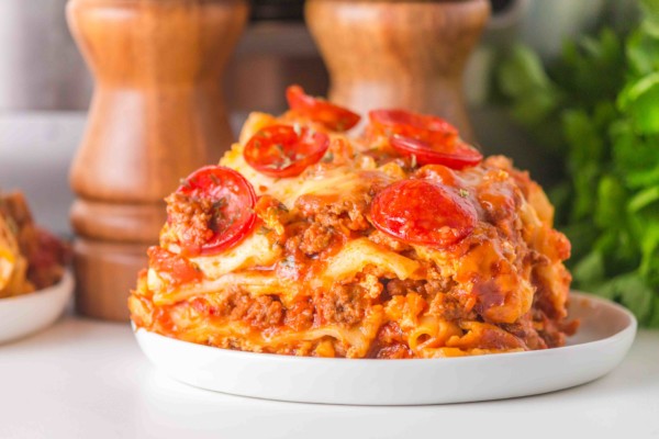 gluten free slow cooker pizza lasagna
