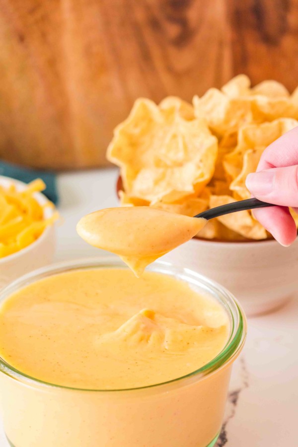 gluten-free cheddar cheese sauce